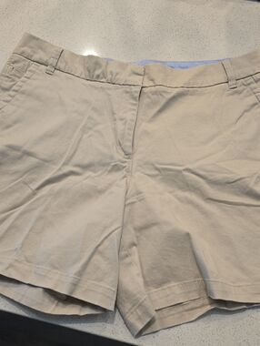Women Kakhi Shorts